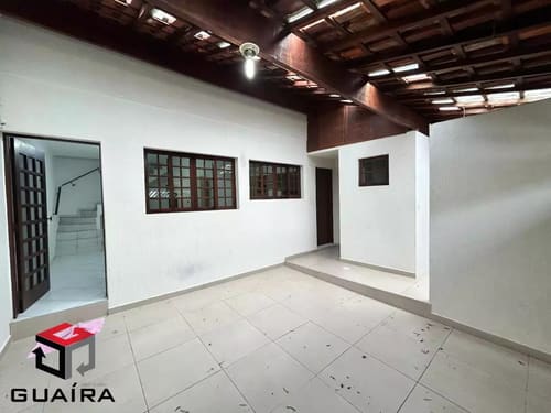 Sobrado à venda com 107m²,  2 quartos e 1 vaga - Nova Petrópolis - SBC