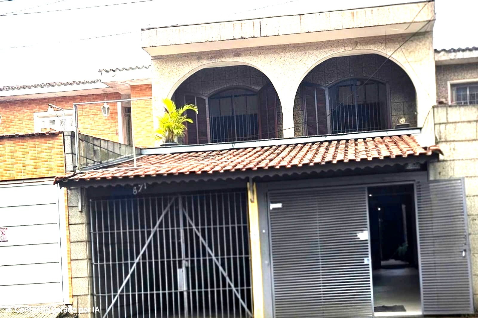 Fachada do sobrado à venda no Santa Terezinha, São Bernardo do Campo